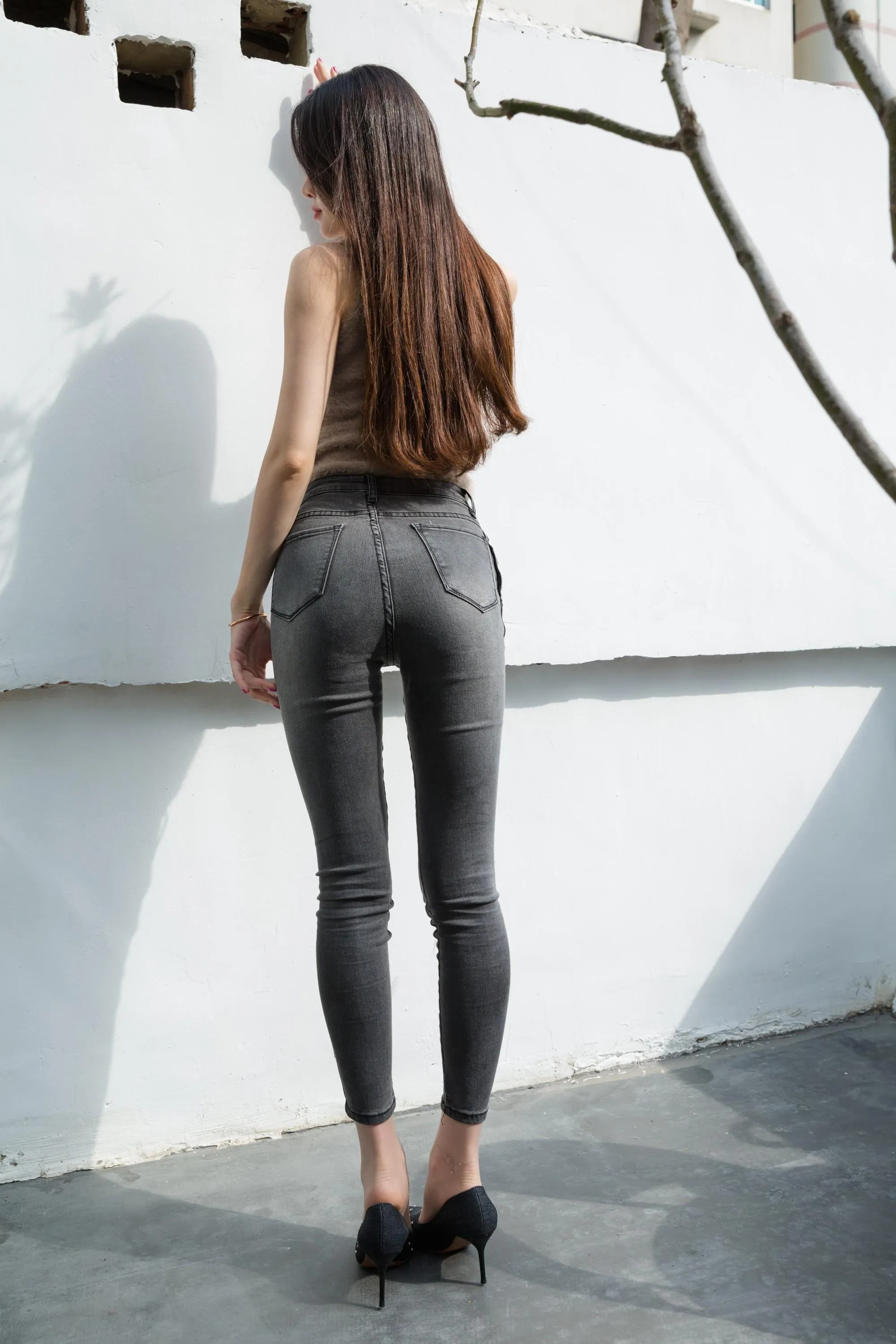 Sia不吃鱼 – NO.013 蜜大腿白哲jiojio [128P]插图9